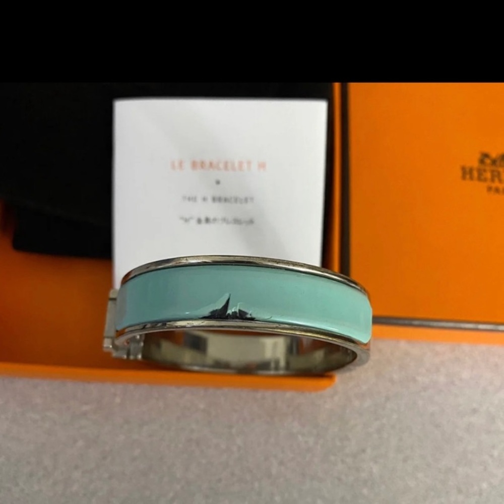 💯HERMES Tiffany-Blue Enamel Clic Clac H Bracelet - Picture 5 of 9